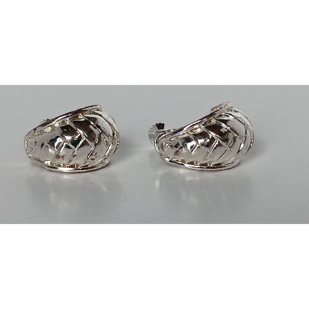 Vintage Unsigned Textured Half Hoop Hinged Screwback Earrings 3/4 in
